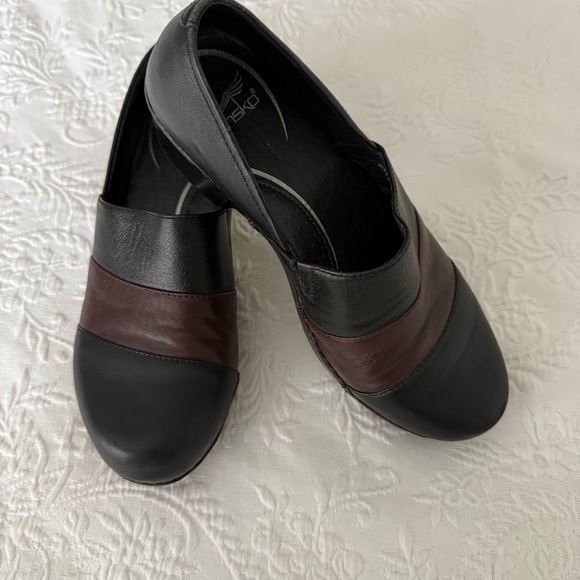 Dansko Tenley Black & Brown comfort Slip-On Clog EU 38 Size US 7.5 - Picture 2 of 7